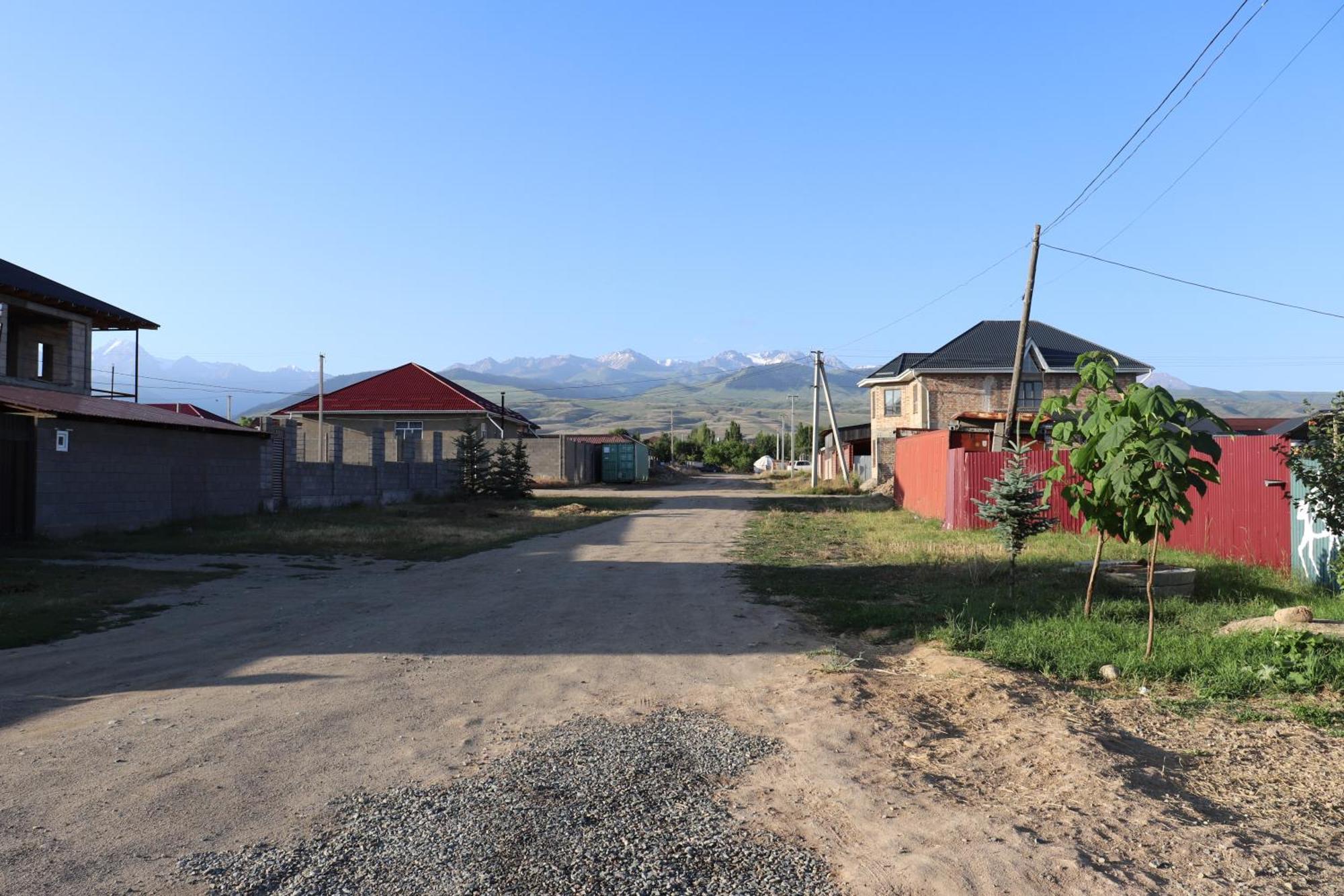 Happy Nomads Yurts & Hostel คาราโคล ภายนอก รูปภาพ